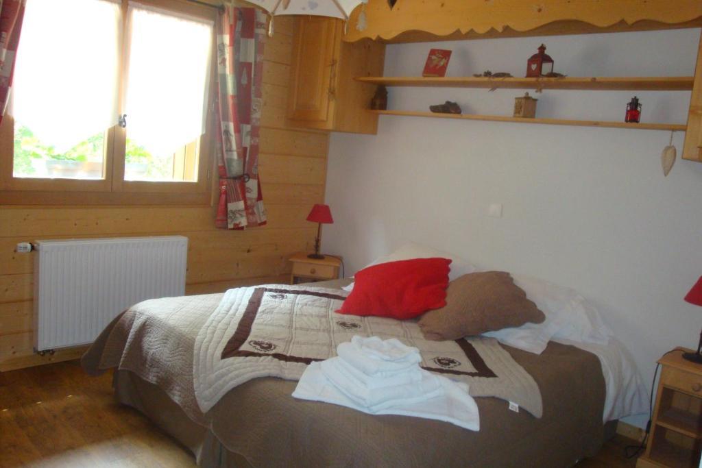 Bed And Breakfast Chalet Manava Morzine Oda fotoğraf